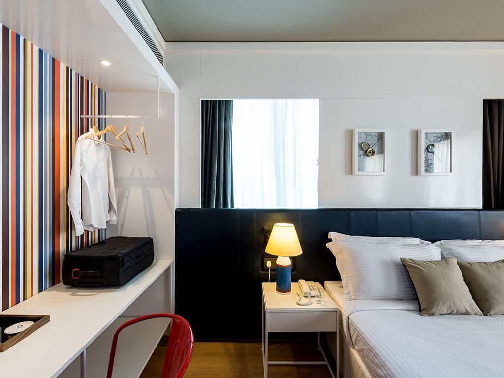 The Port Hotel ヴィシャーカパトナム エクステリア 写真
